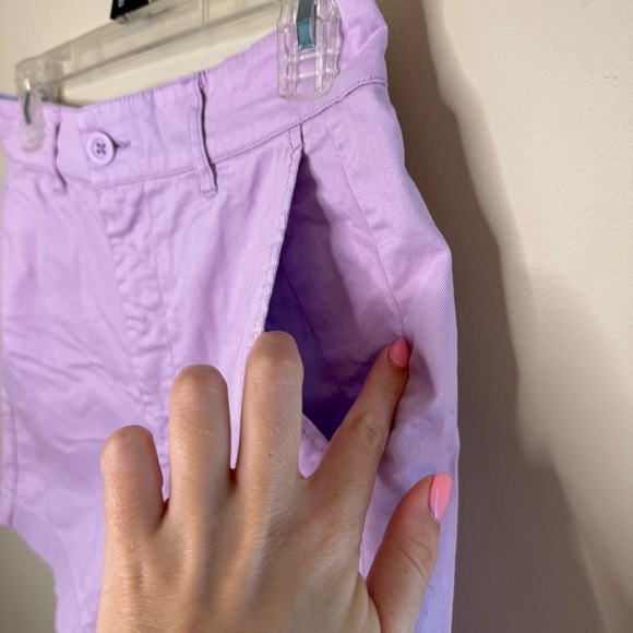 BODEN Lavender 4” High Waisted Chino Shorts Sz 4 - Picture 3 of 9